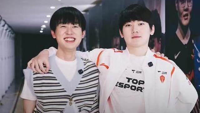 本台记者史森明采访知名记者喻文波：哪个记者更有水平？ JackeyLove回忆第一把遇到Ming的名场面，当时有点热；暂时不考虑再唱《天后》；