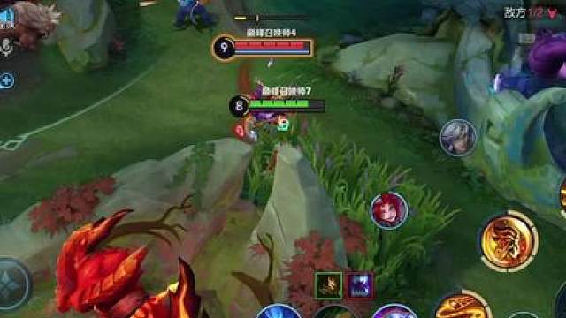 巅峰1800分弱化老夫子对位夏洛特教学，在对面阵容突脸英雄比较多，需要你老夫子扛伤害的情况下，你就可以带弱化，弱化老夫子前中期的作战能力是很强的，这是一点信息差。