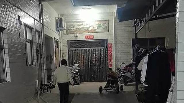 手上功夫还没丢，手搓卡丁车，好些年没做过这么复杂的玩具了