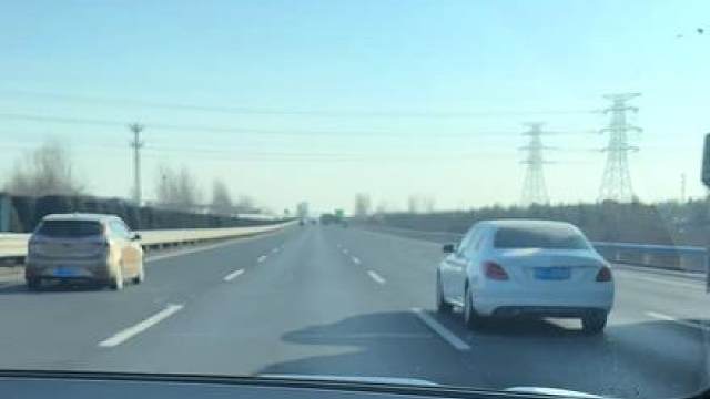 女人爱美都这样吗