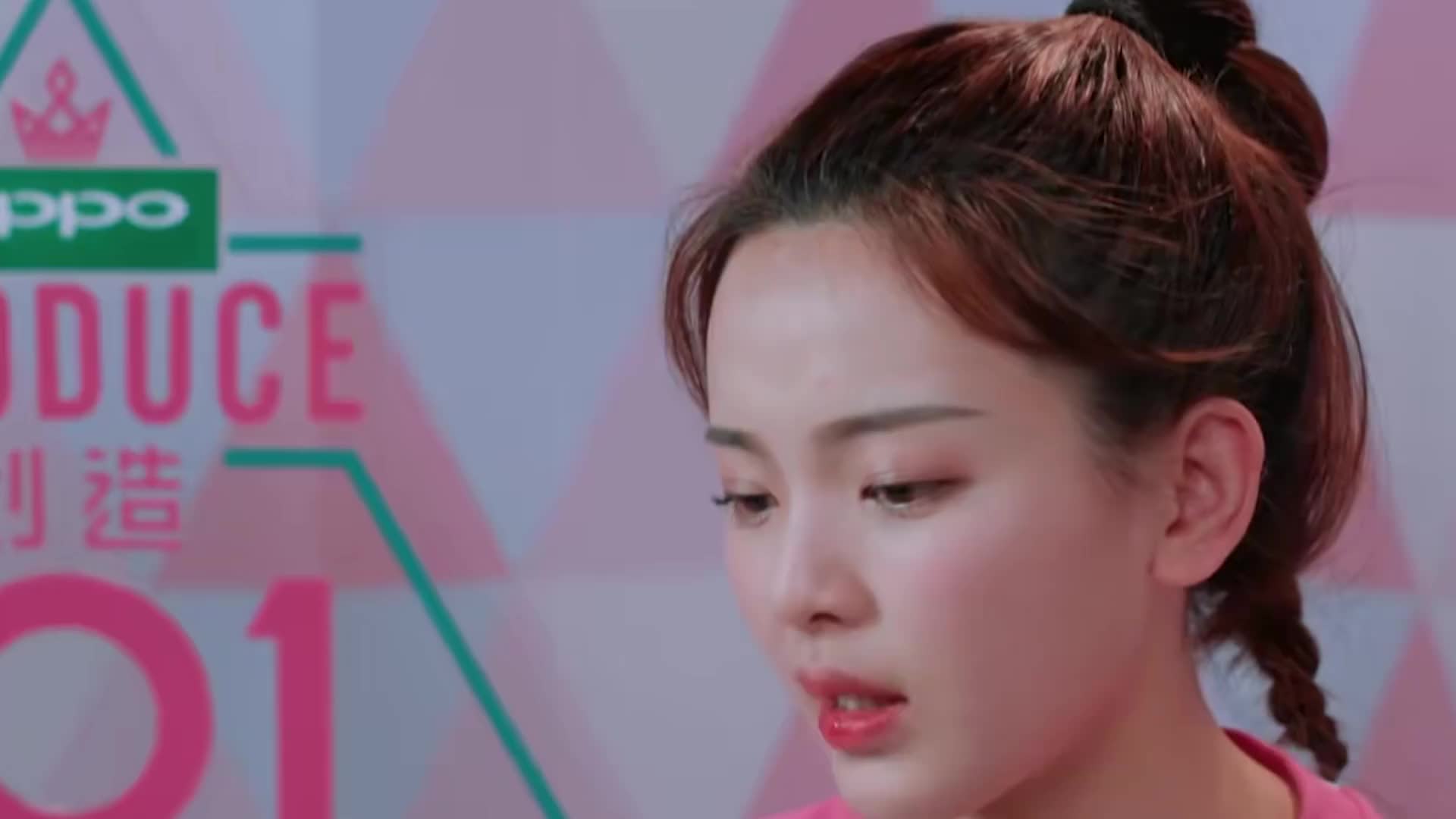 杨超越决赛首轮被孟美岐淘汰，最终投票却位列第二