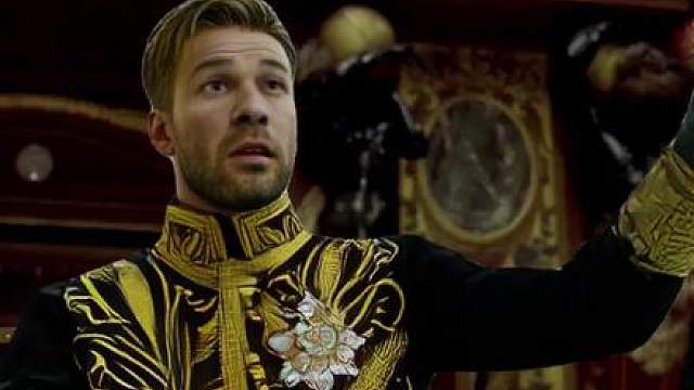 哈基蜂："我的老太，我来守护！"