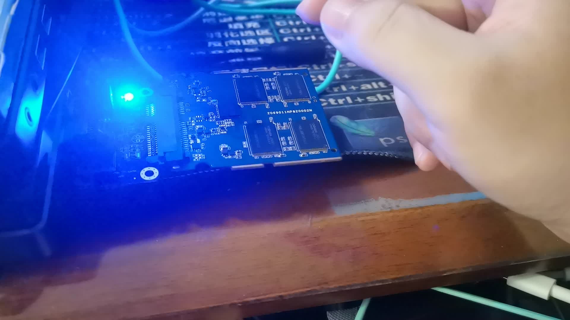 65块钱的NVME转express开箱安装（热插拔PCIE固态）