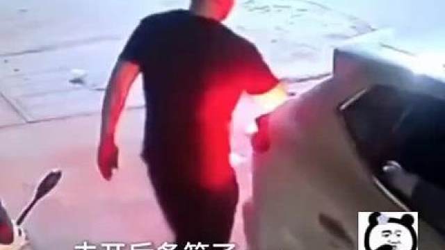 女生的反应真现实