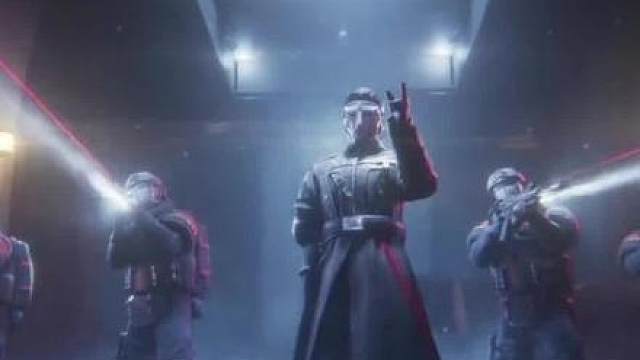 连格赫罗斯都会peek