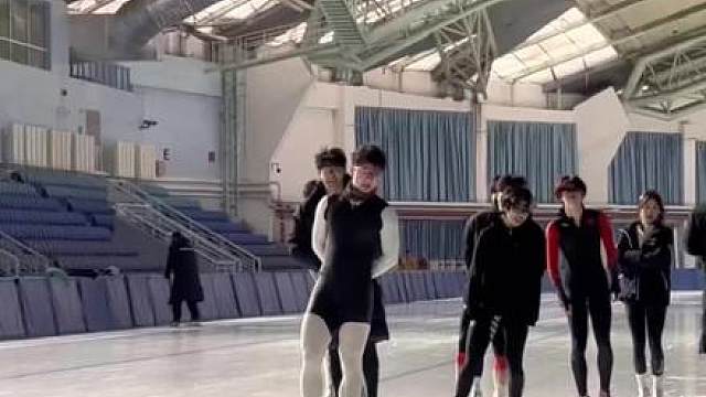 亲爱的小孩，不要放弃自己，你会越来越好！ 速度滑冰 体育生 上热门 运动员