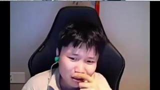 “真的是donk扛著綠龍向前走啊 比分落后 只有你能站出來”