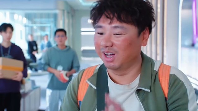 包旭终于旅完游回来，又要被派出去了 #电视剧年少有为