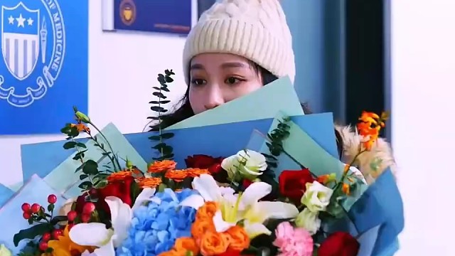 夫妻之间产生了隔阂，离婚后多年再次相遇.