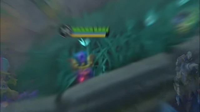 LOL里的夹缝生存。开云播报