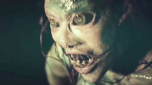 幸亏白天看，晚上看就文玩了