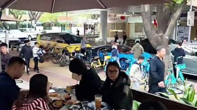 没有一个男孩子小时候的梦想 是买一套房