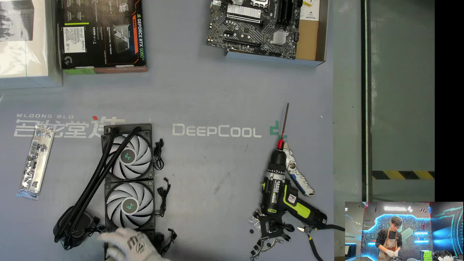 重庆 陈*的直播装机14600KF+5060Ti 从11分开