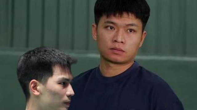 赵俊鹏成了那年国羽男单的遮羞布！巴黎周期男单大赛最好成绩！