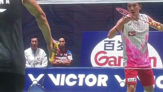 “刻在我心里抹不掉的 是你的影子”