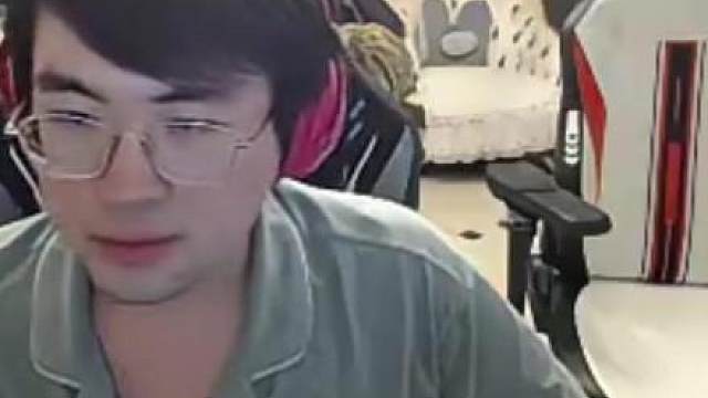 呼天态枣明五人组排，对面现役中单被姿态单杀后急了？