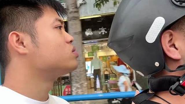 兄弟出现幻觉了吧