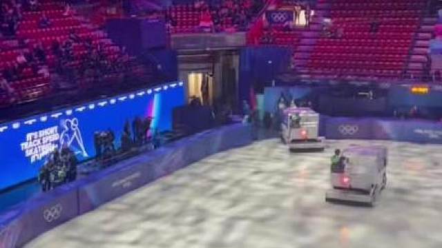 戏剧性拉满！预赛除中国队员，摔倒一片