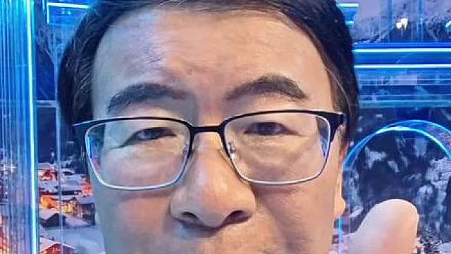 恭喜宁忠岩！ 男子1000M摘铜，拿下中国男子1000M速滑的最好成绩可喜可贺！期待19号他在1500M的比赛再创佳绩！