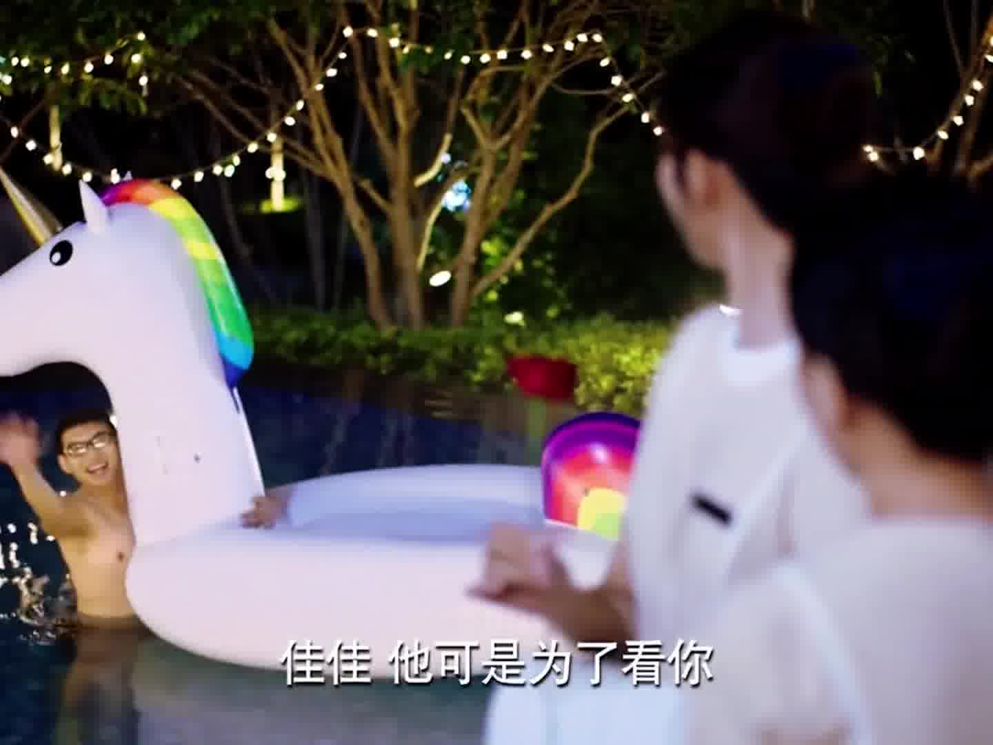 没钱对你爱搭不理，有钱直接往上贴，变脸速度太快了