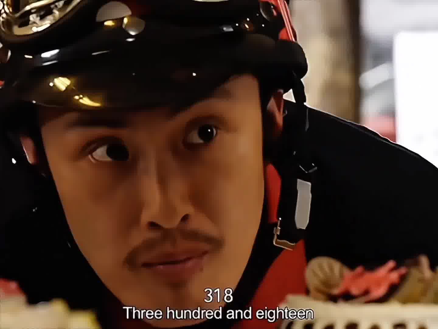 购实惠糕点，店员赠盒并赞