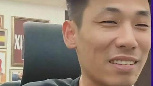 土鸡吕德华跑来看热闹支持宝哥的比赛。