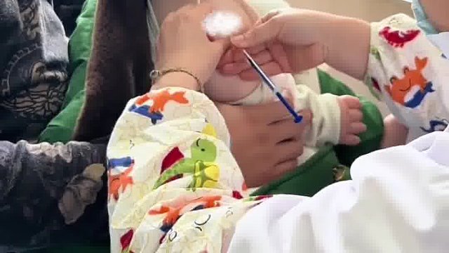 你就扎吧，眨一下眼都算我输