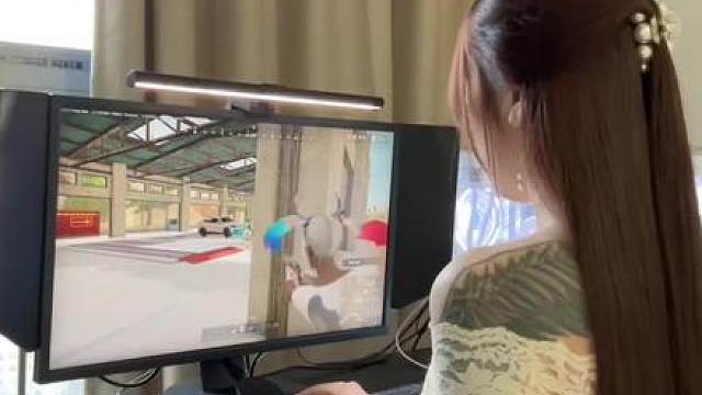 PUBG陈老师第三视角闪身喷