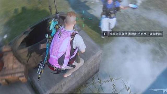 “当朋友没赶上伞包的时候”