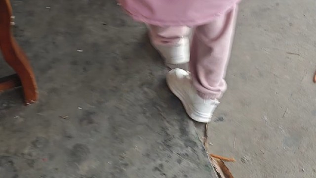 小妹妹你们在干嘛呀