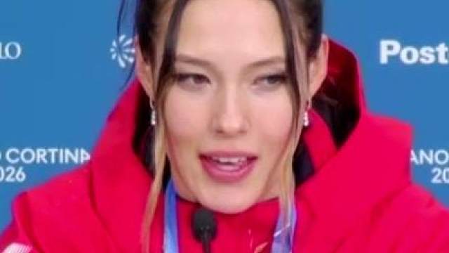 “我本可以退役，并且余生都为我的成就而骄傲，但我没有。因为我比以往任何时候，都更热爱这项运动。”——谷爱凌