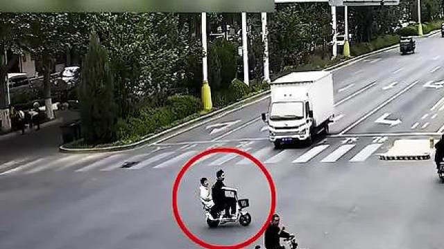 我就特好奇，这些人是咋想的