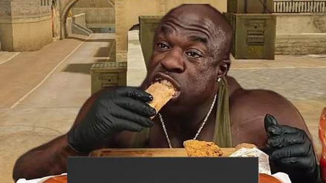 千万别让队友知道了