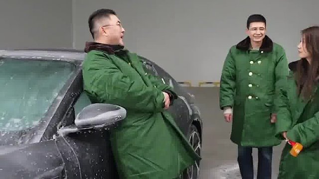 华而不实猜猜全世界那么多国家的坦克明明有自动装弹机技术为什么还是选择手动装弹