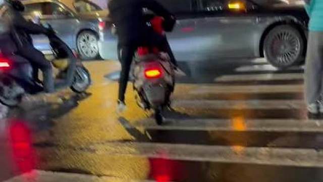 又能怎么办呢，压死骆驼的最后一根稻草