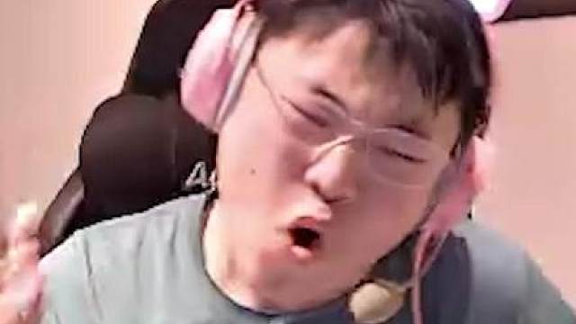 这游戏也太难了T.T