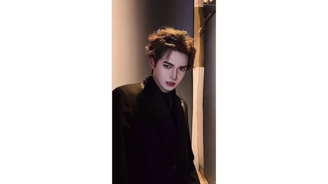 长成这样说自己是#m，我都懒得抽你