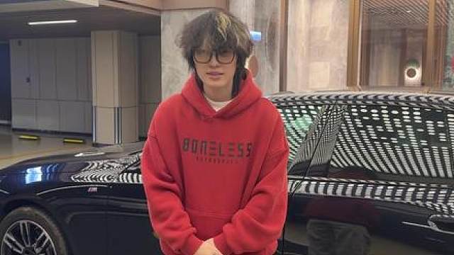 半夜不睡觉开车去给鲨鱼拜年是什么体验？