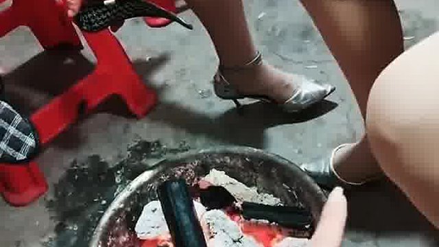 为什么穿的是一样的鞋