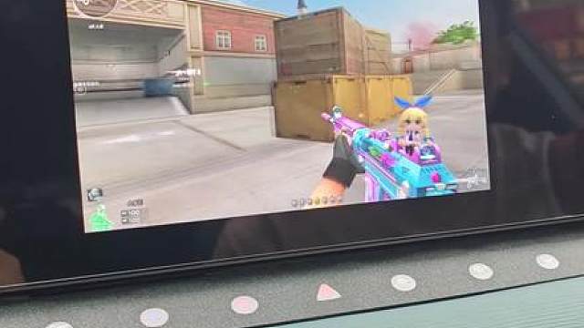 这队友怎么还急了，又菜又爱玩，看哥们车机上带你v残局