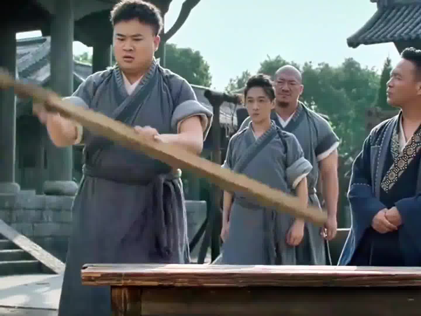 教个功夫把自己搭进去了