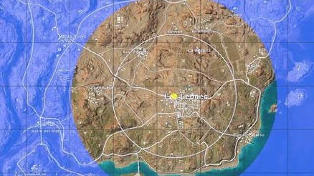 拿个快递回来居然吃鸡了？