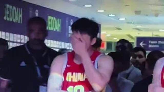 郭士强紧急征召王俊杰归队，再三考虑王俊杰无法归队