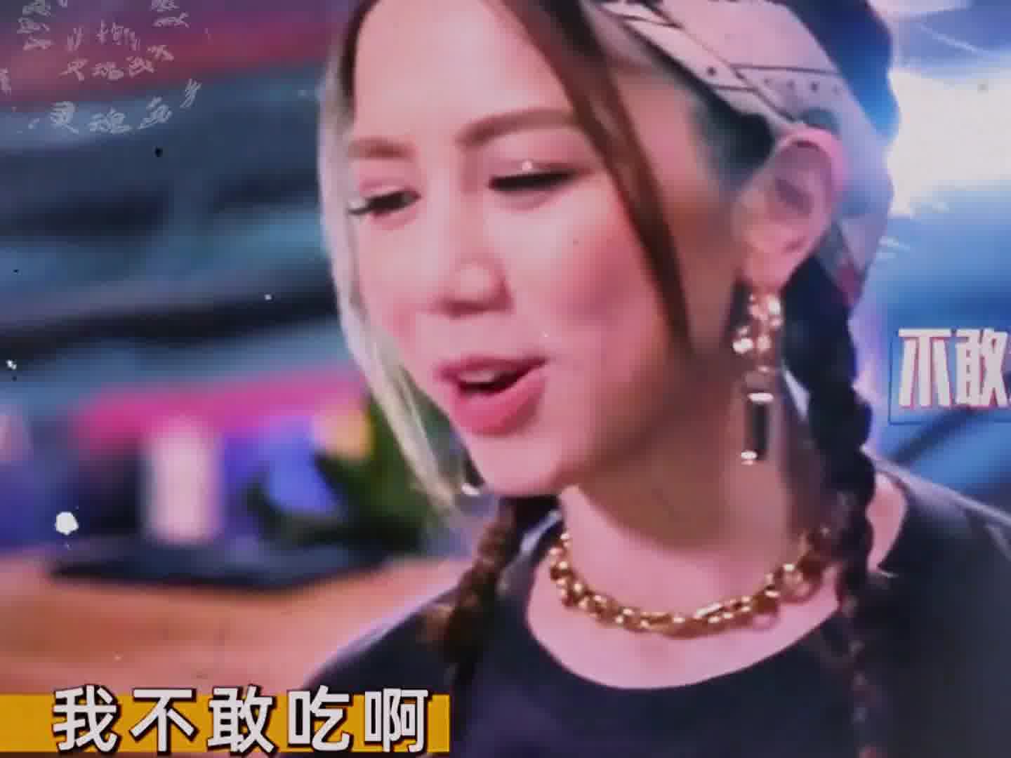 当邓紫棋遇到谢霆锋，简直笑不活了