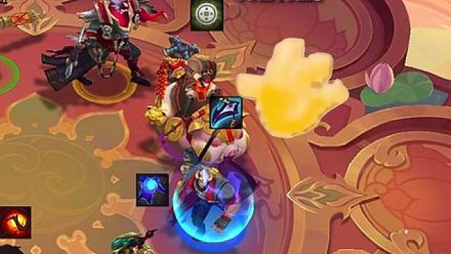 瑟庄妮拍了拍你，并且给你带了件福星纹章 （来源玩家投稿）