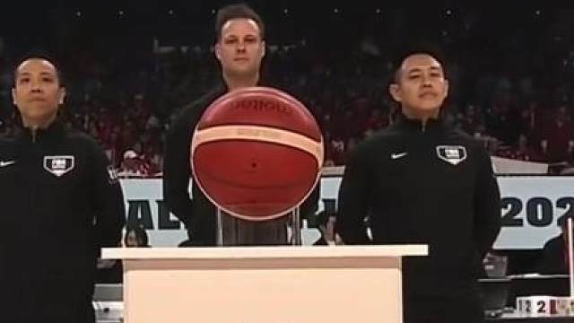 人在做 天在看！胡金秋用最硬的方式回应最黑的哨！