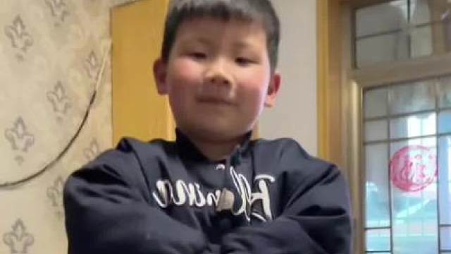 侄子最喜欢威龙，我偏要出他最讨厌的…