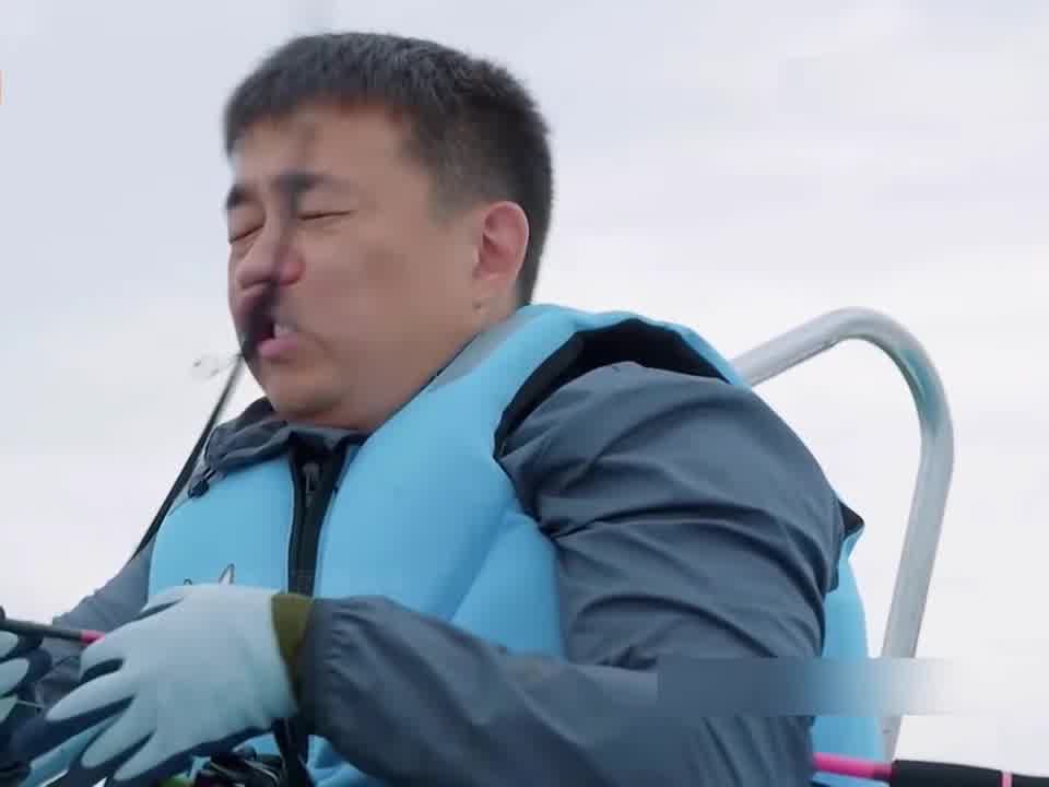 黄磊被抽了，这下可不轻哦？