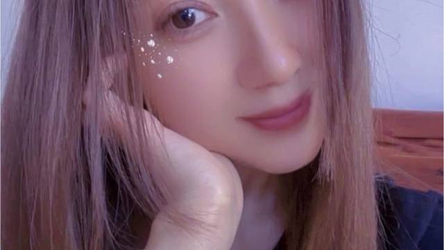 不好看，但是真实