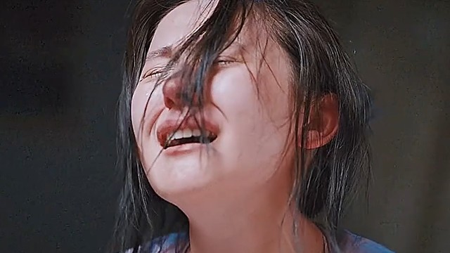 女人太惨了，被嫂子下药，被人渣糟蹋，孩子也被杀了